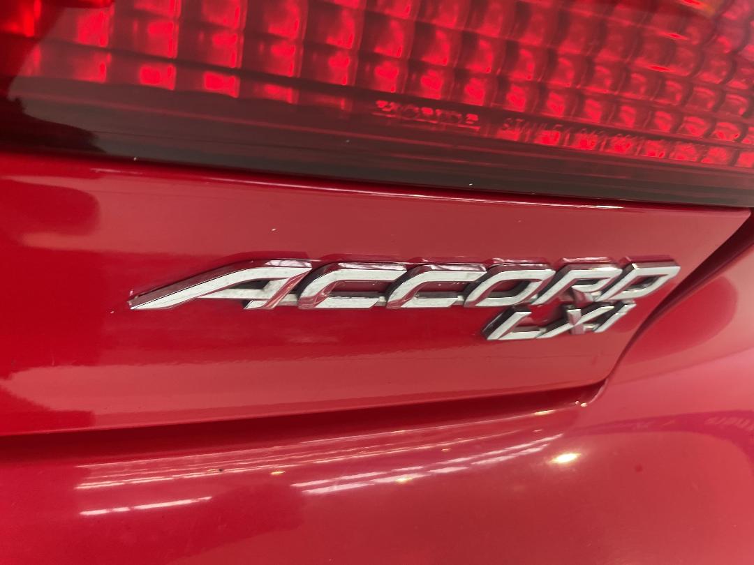 Photo '30' of Honda Accord