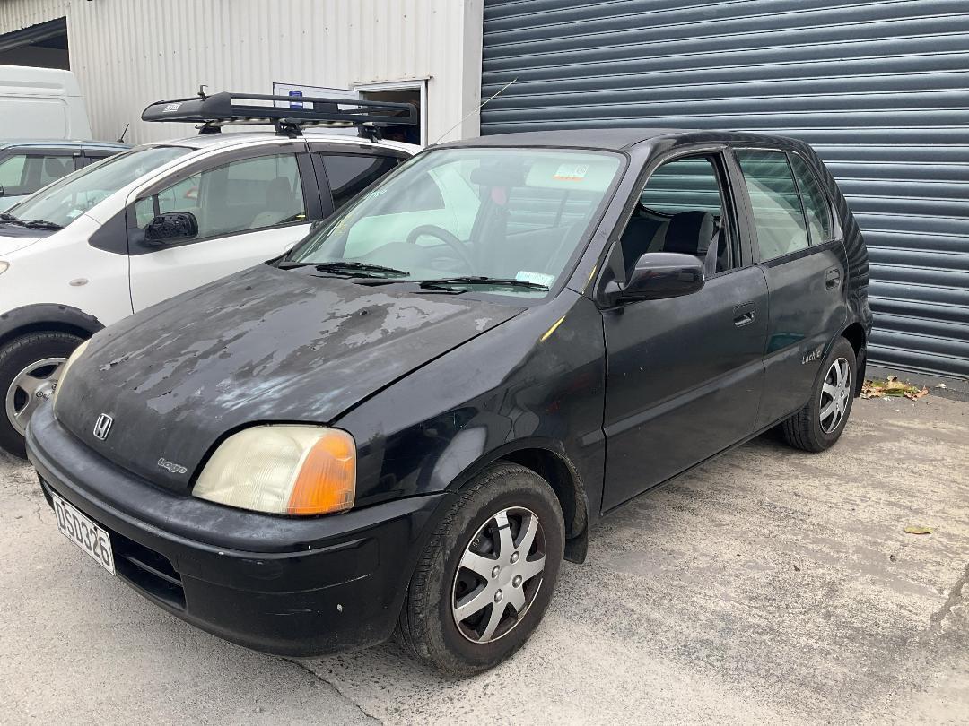 Photo '3' of Honda Logo Lachic Photo '3' of Honda Logo Lachic