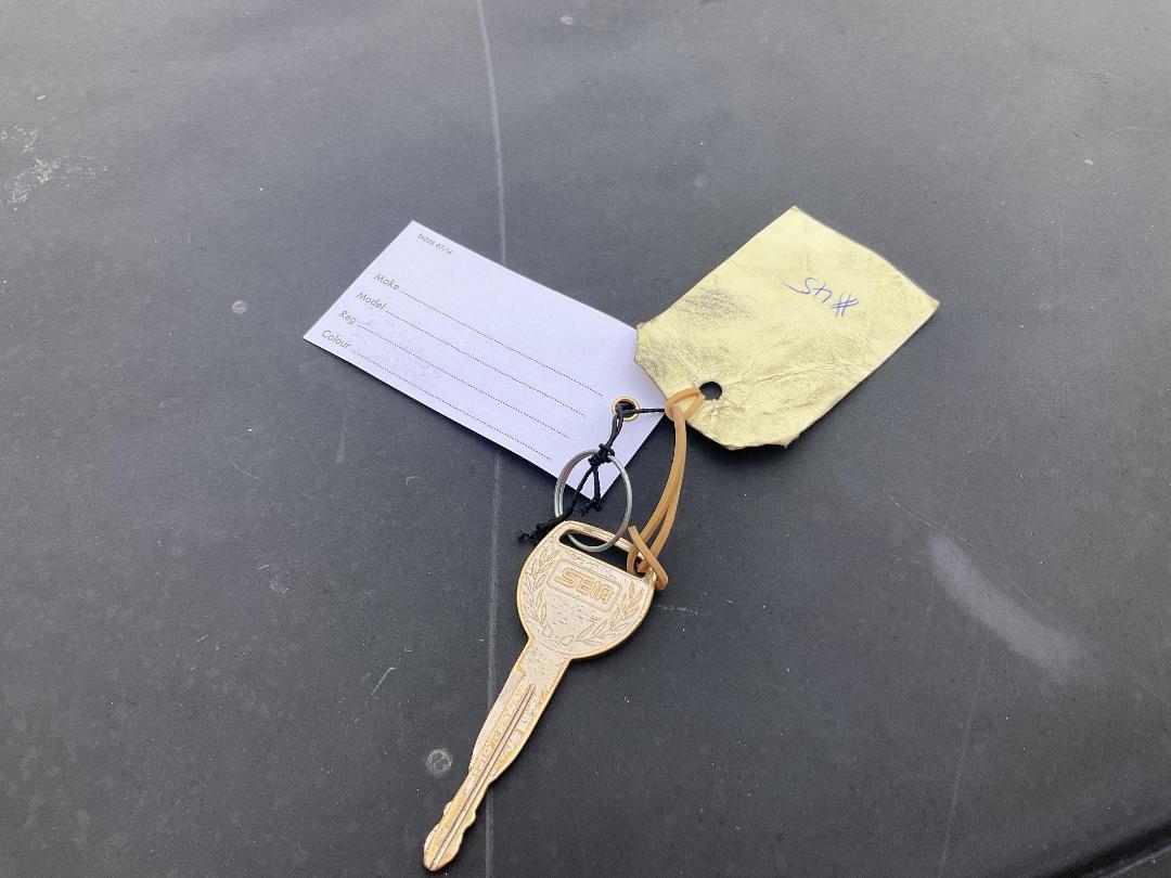 Photo '9' of Honda Logo Lachic Photo '9' of Honda Logo Lachic