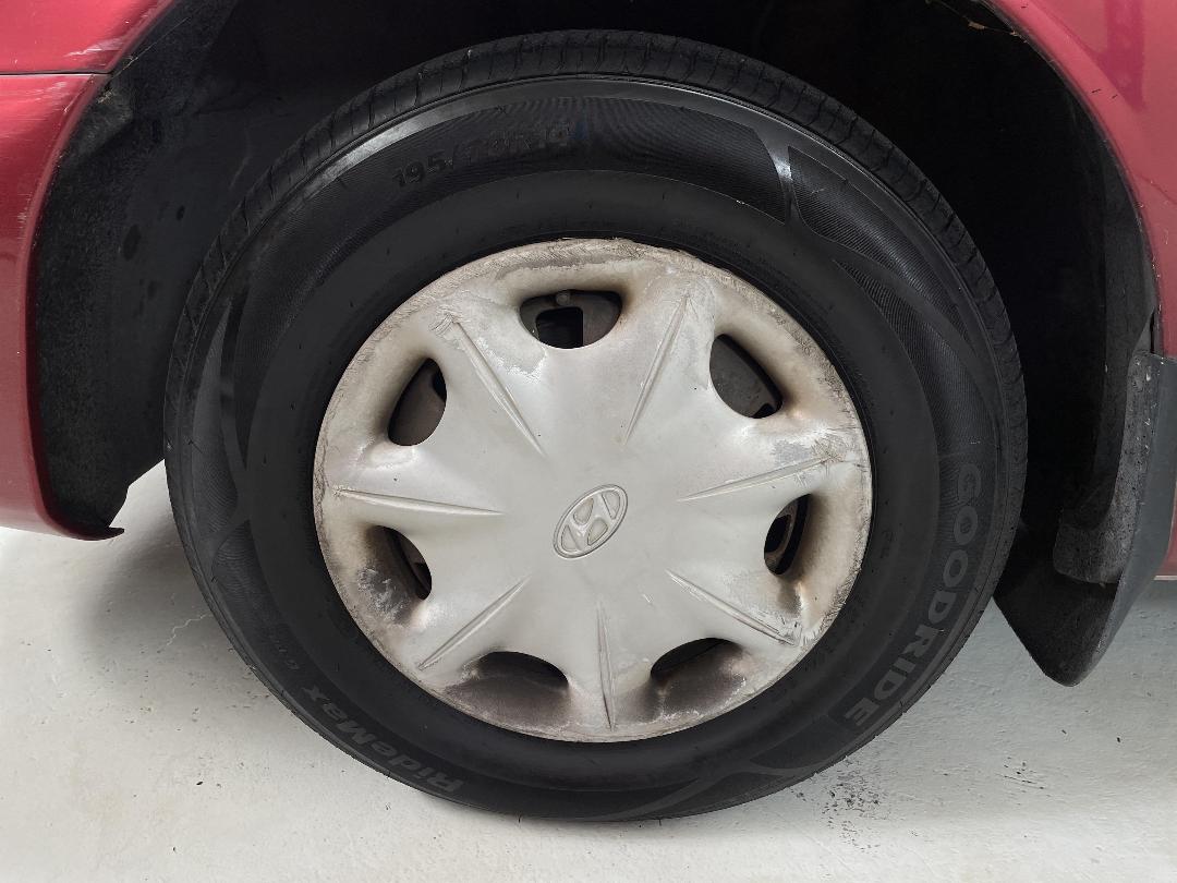 Photo '10' of Hyundai Sonata