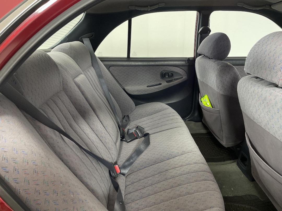 Photo '20' of Hyundai Sonata