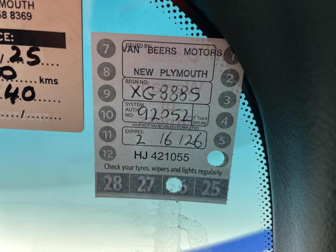 Photo '23' of Hyundai Sonata