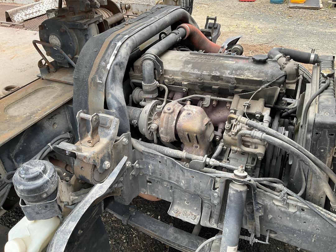 Photo '40' of Isuzu ELF Transporter