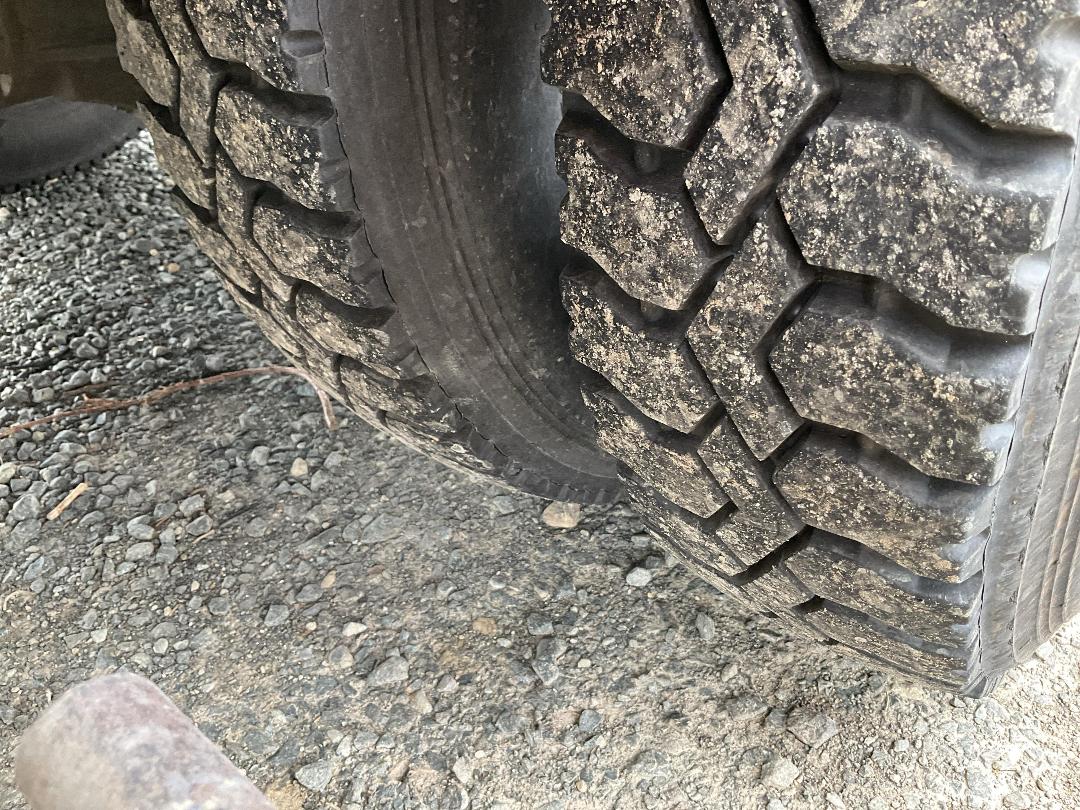 Photo '45' of Isuzu ELF Transporter