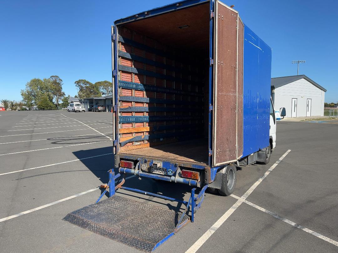 Photo '23' of Isuzu Elf Box Body