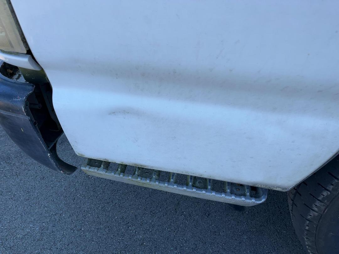 Photo '36' of Isuzu Elf Box Body