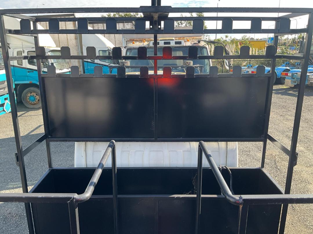 Photo '24' of Isuzu N Series 100P NKR275C Service Vehicle