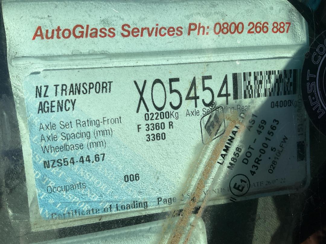 Photo '32' of Isuzu N Series 100P NKR275C Service Vehicle