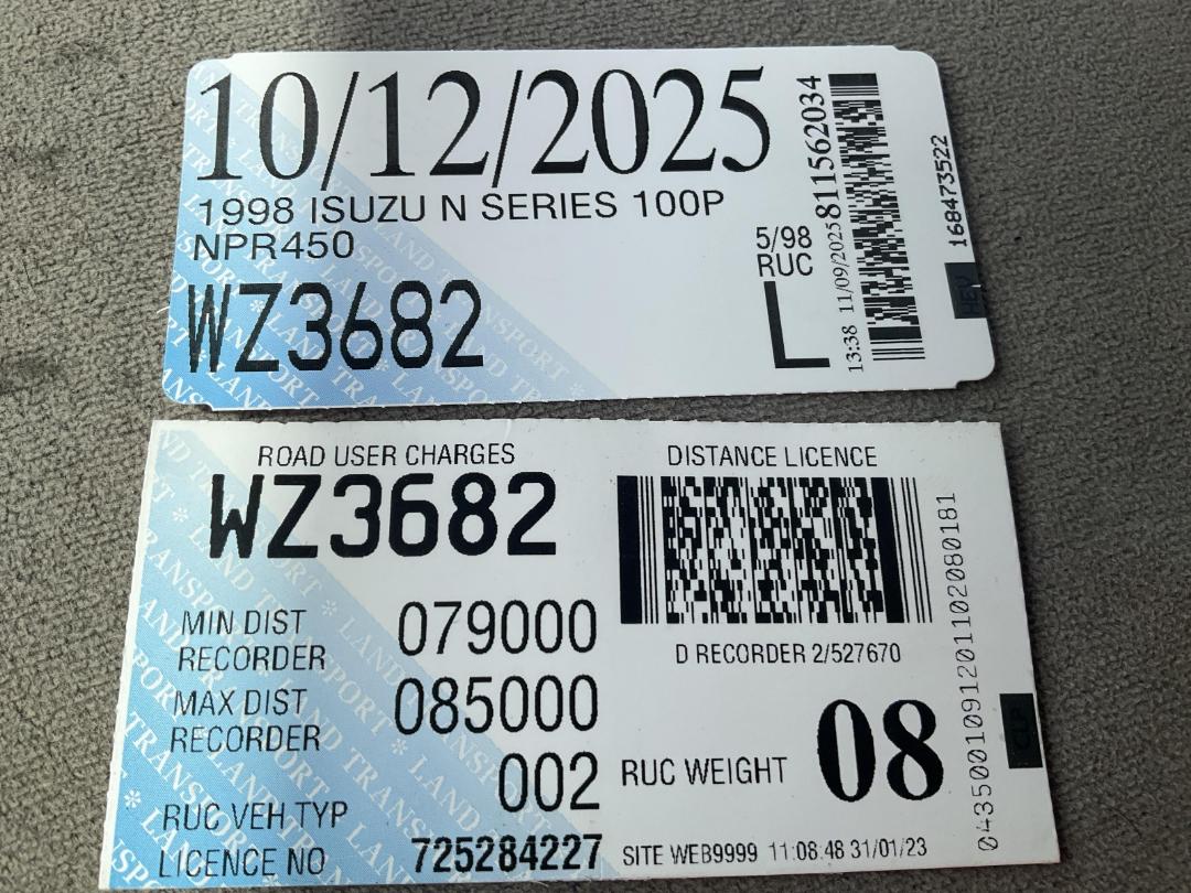 Photo '25' of Isuzu N Series 100P NPR450 Flat Deck Photo '25' of Isuzu N Series 100P NPR450 Flat Deck