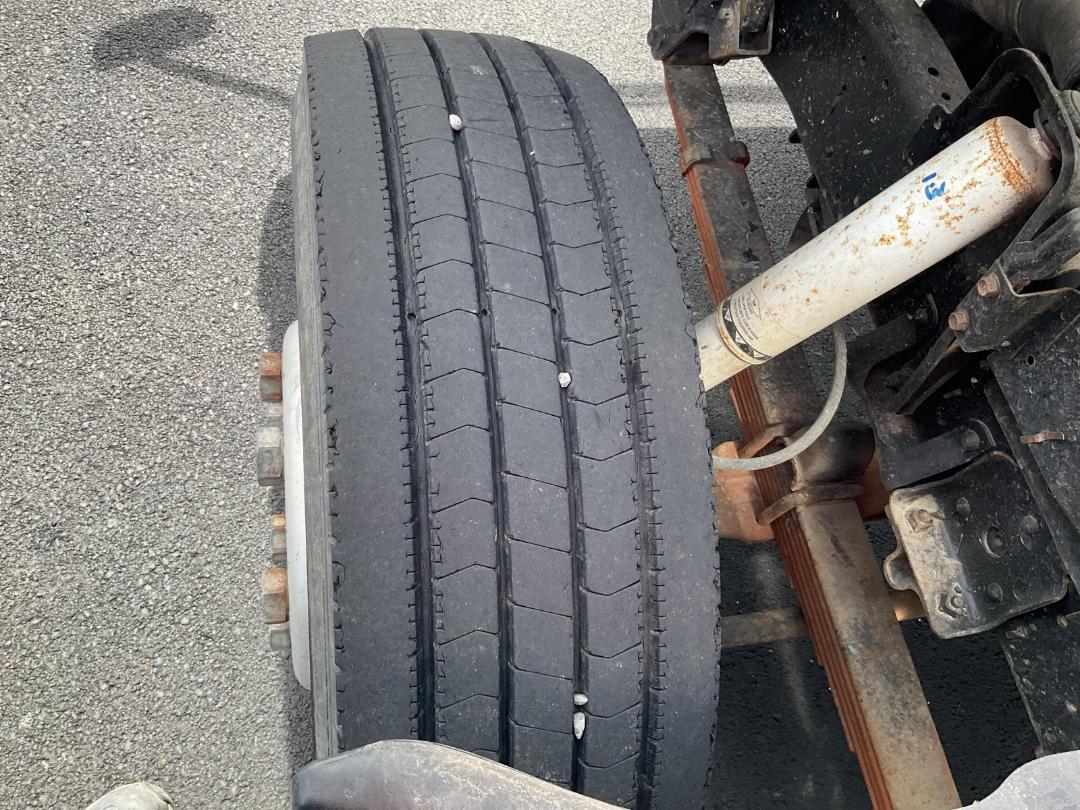 Photo '20' of Isuzu N Series 100P NPR450 Flat Deck Photo '20' of Isuzu N Series 100P NPR450 Flat Deck