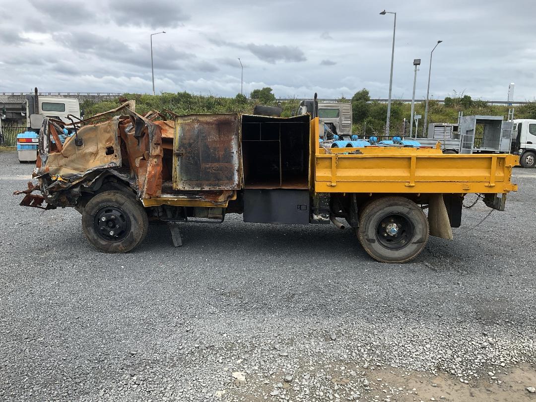 Photo '9' of Isuzu N Series 100P NPRCREW Tipper