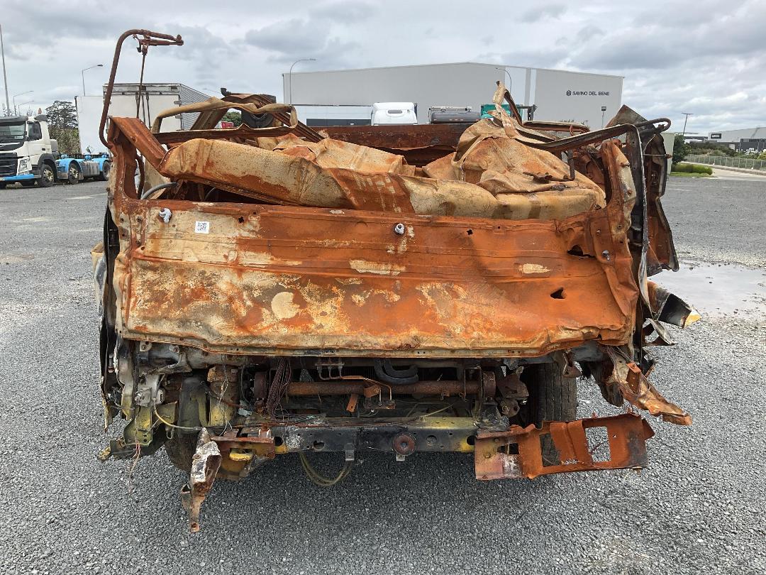 Photo '11' of Isuzu N Series 100P NPRCREW Tipper