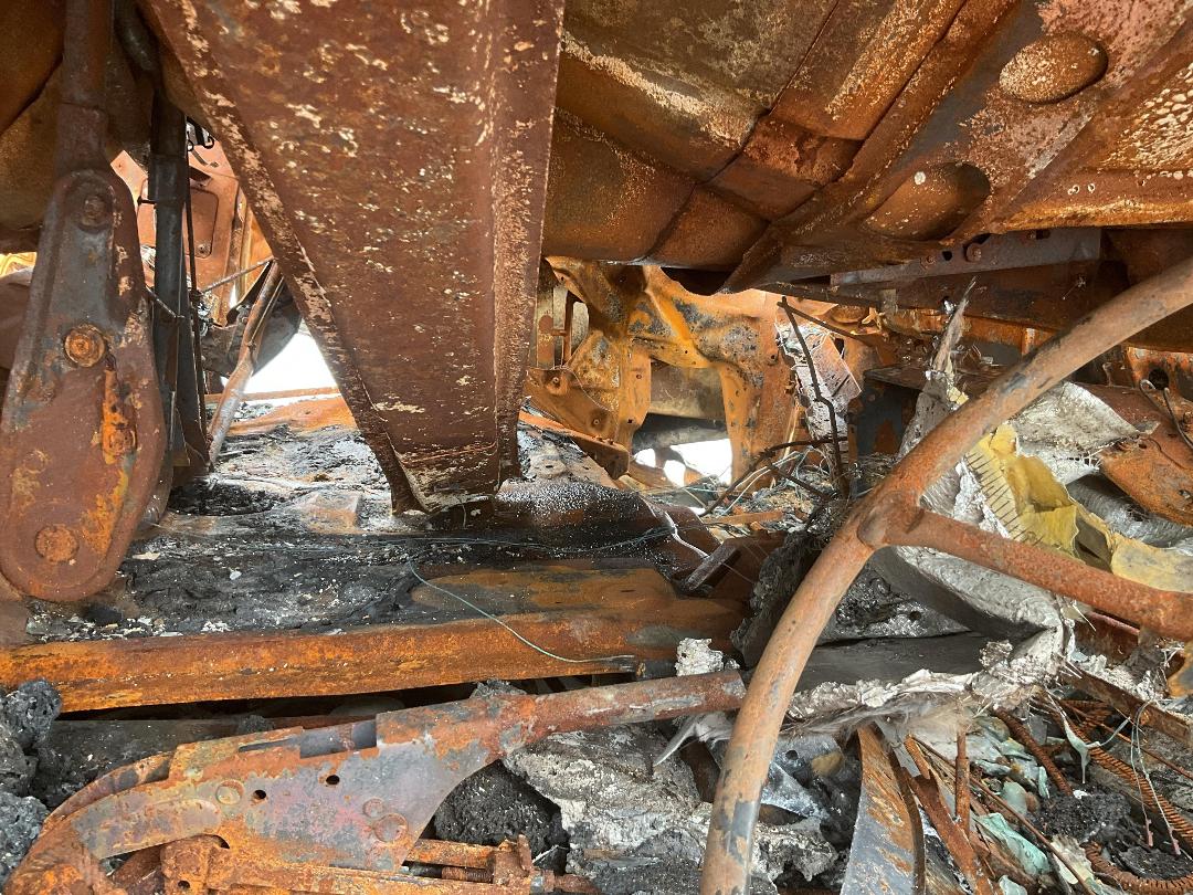 Photo '15' of Isuzu N Series 100P NPRCREW Tipper