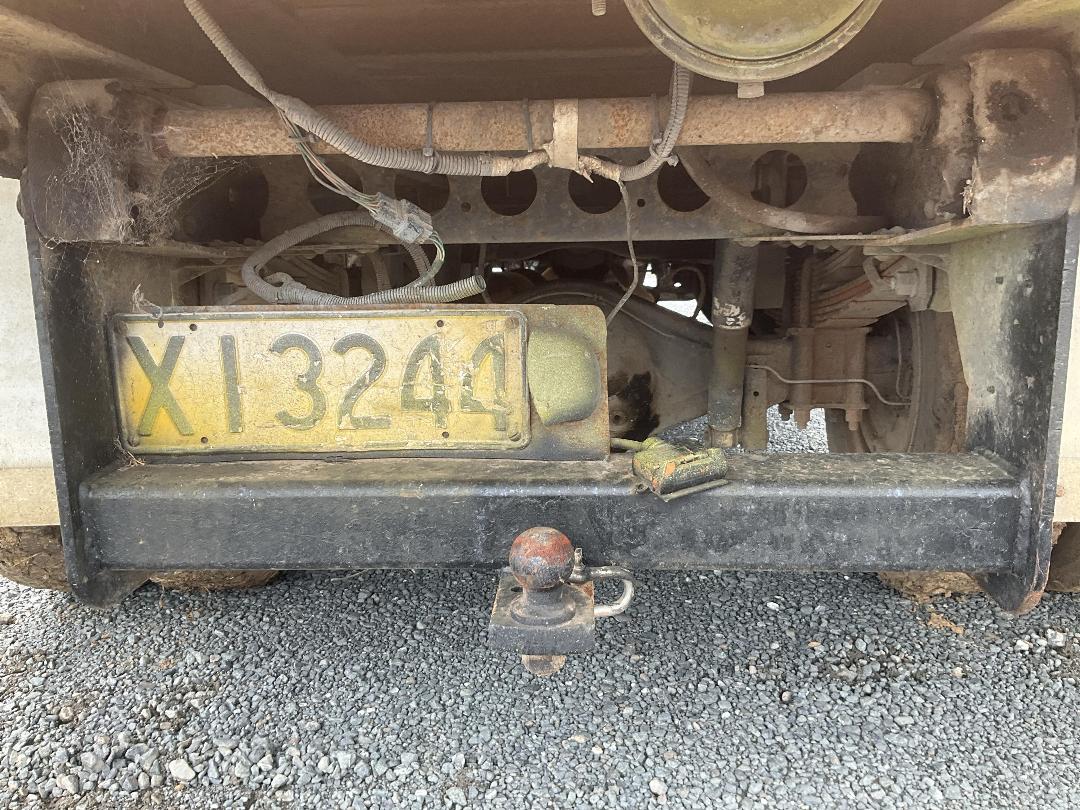 Photo '20' of Isuzu N Series 100P NPRCREW Tipper