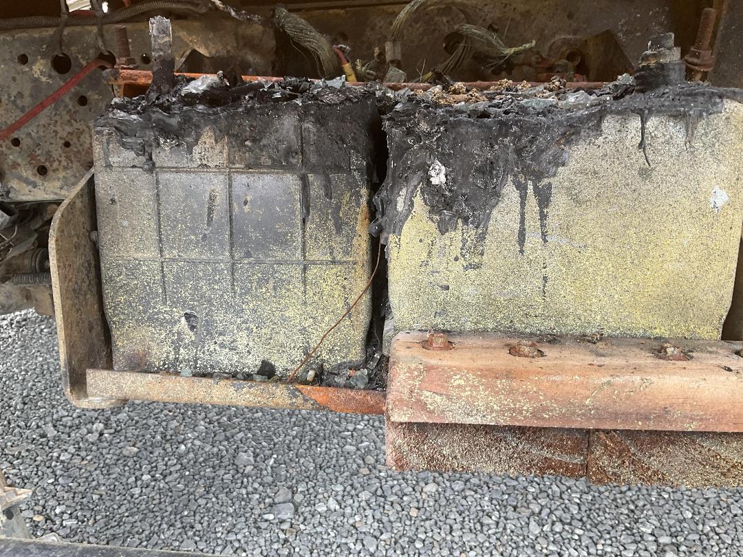 Photo '23' of Isuzu N Series 100P NPRCREW Tipper