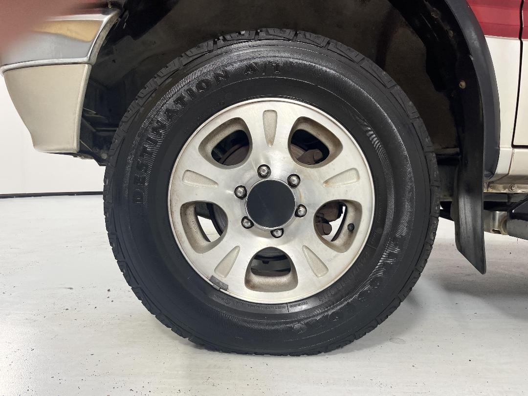 Photo '10' of Isuzu Wizard