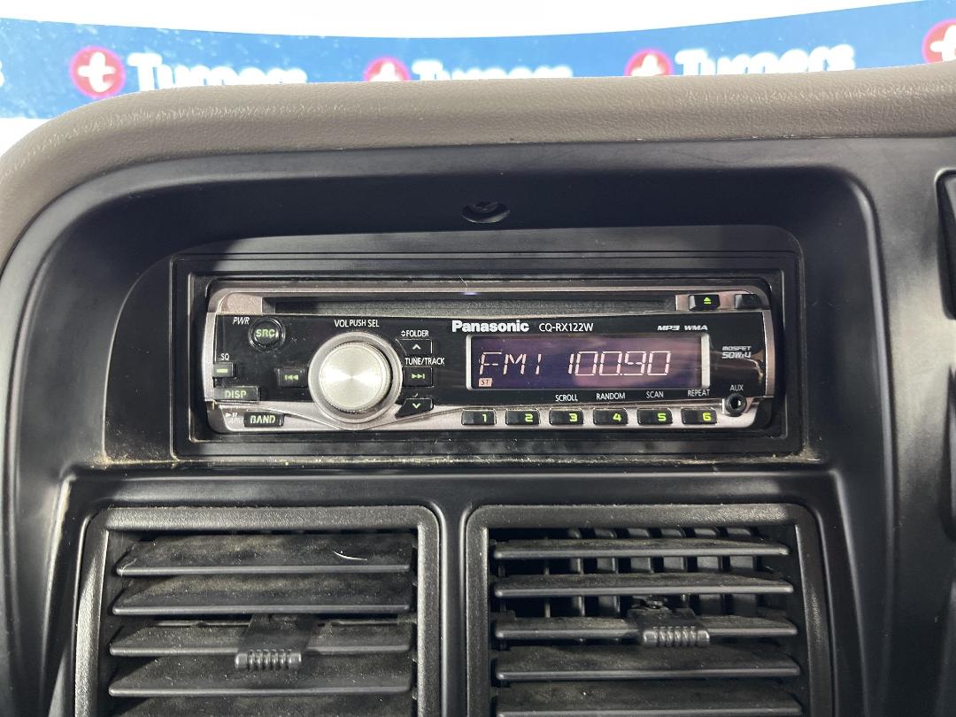 Photo '23' of Isuzu Wizard