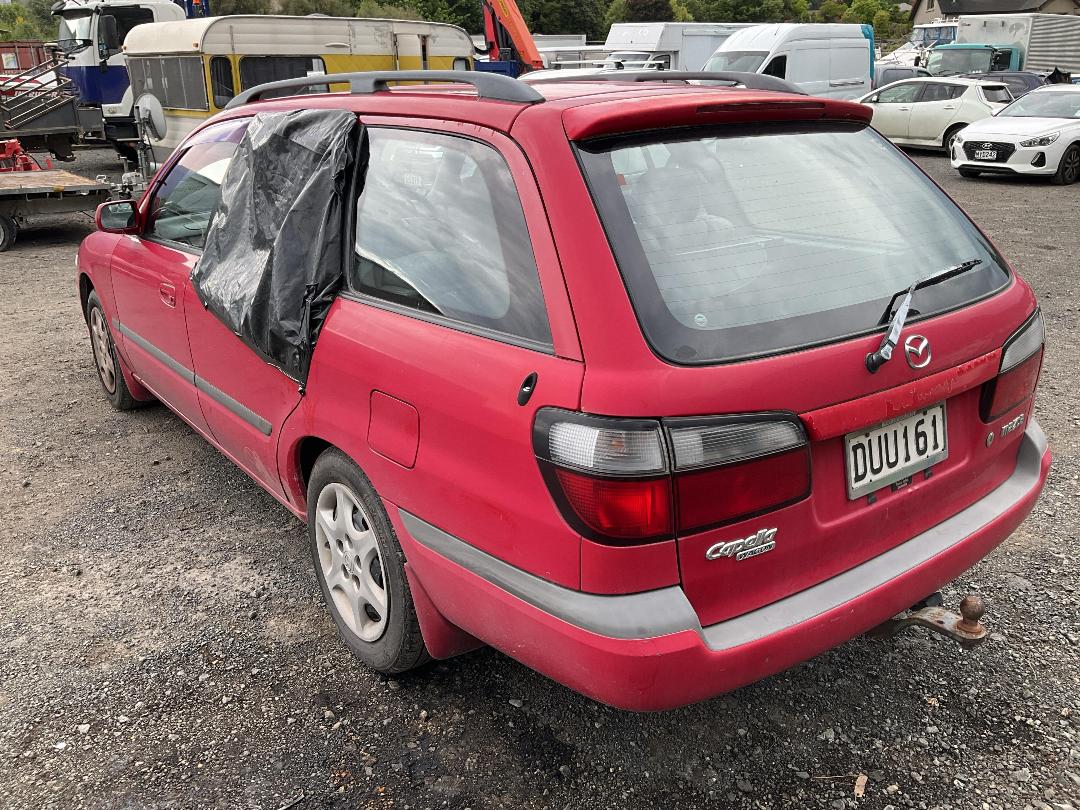 Photo '3' of Mazda Capella Photo '3' of Mazda Capella