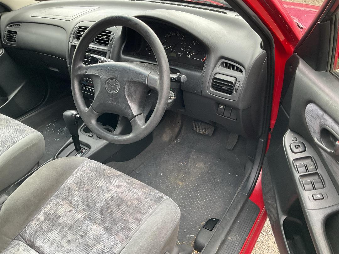 Photo '9' of Mazda Capella Photo '9' of Mazda Capella