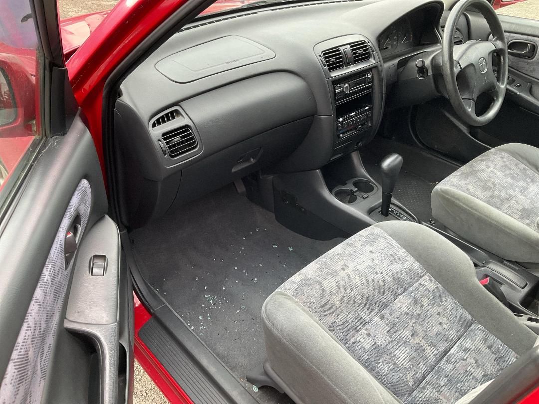 Photo '15' of Mazda Capella Photo '15' of Mazda Capella