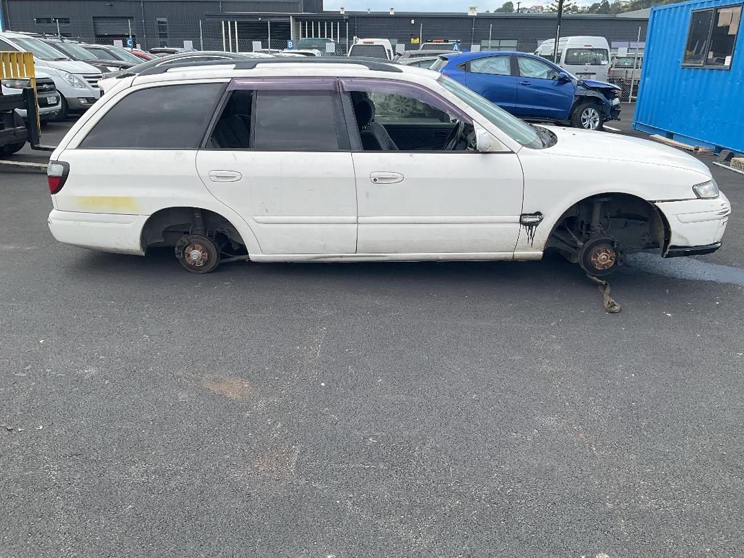 Photo '2' of Mazda Capella Wagon Photo '2' of Mazda Capella Wagon