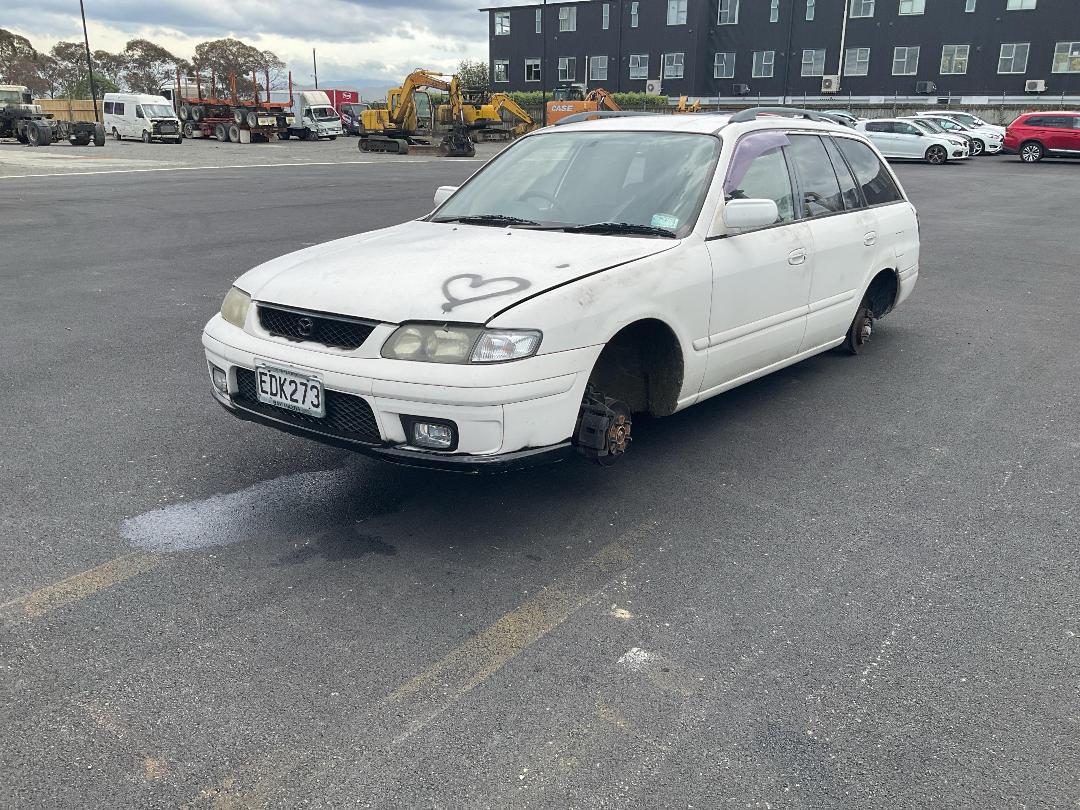 Photo '7' of Mazda Capella Wagon Photo '7' of Mazda Capella Wagon