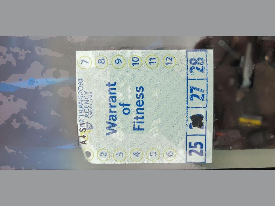 Photo '10' of Mazda Capella