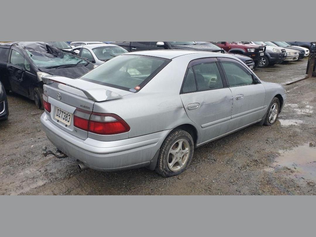 Photo '4' of Mazda Capella