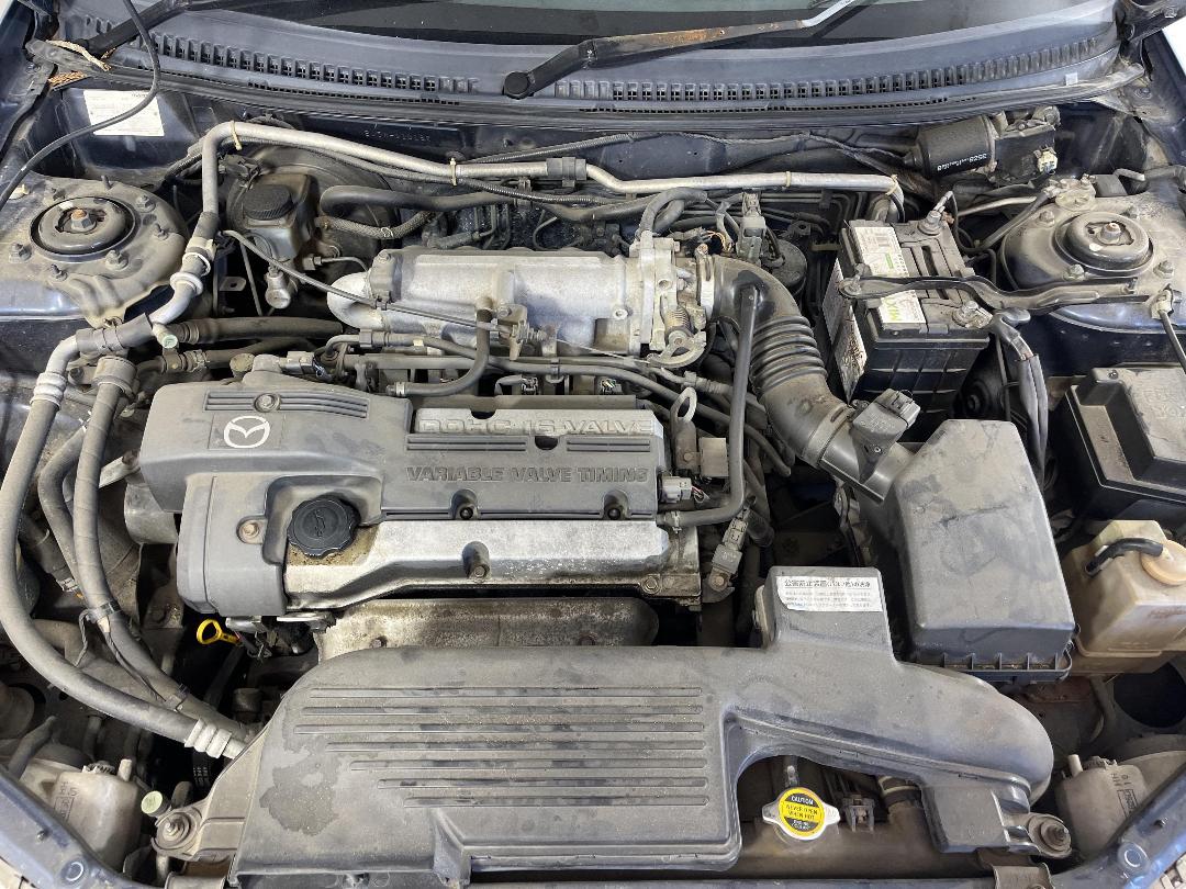 Photo '6' of Mazda Familia