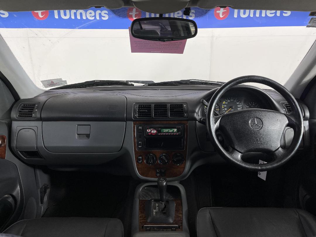 Photo '15' of Mercedes-Benz ML320