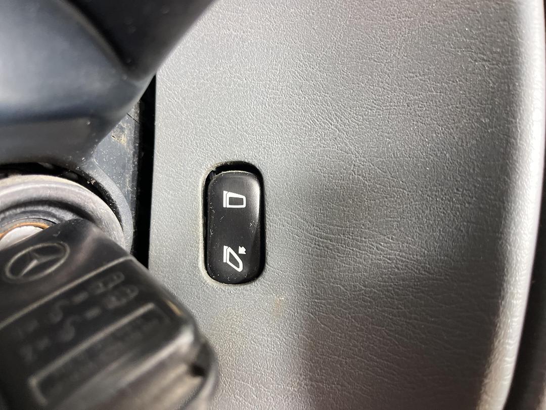 Photo '21' of Mercedes-Benz ML320