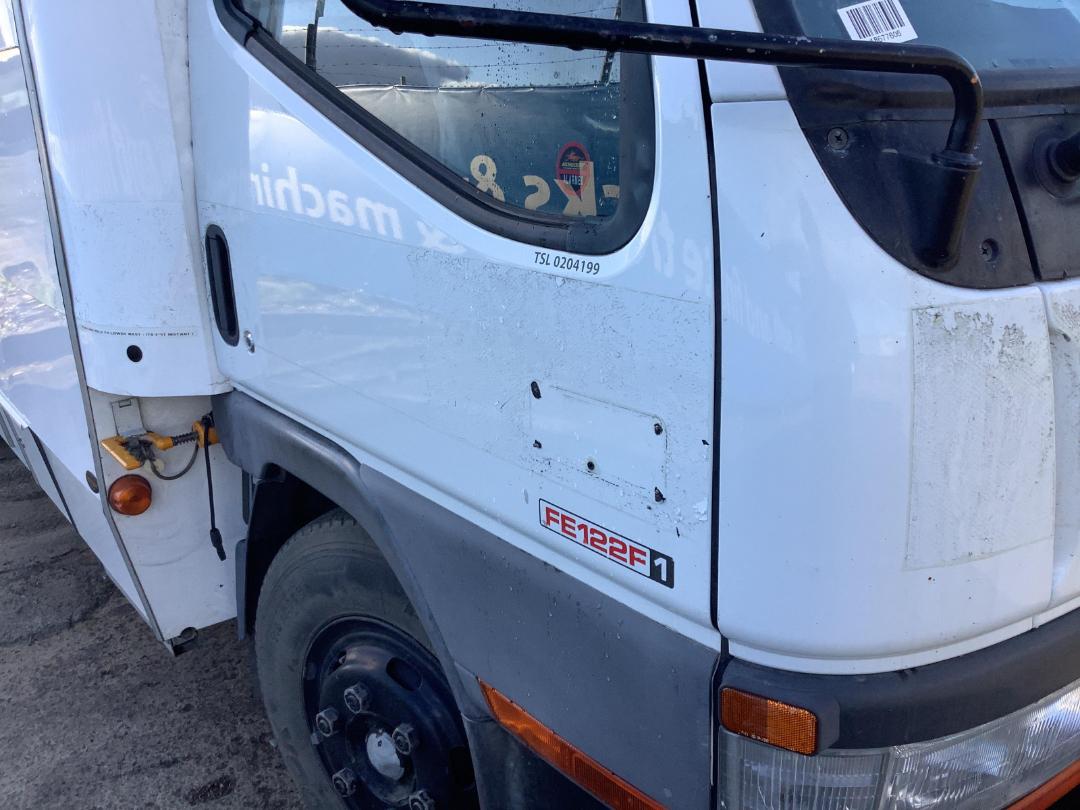 Photo '39' of Mitsubishi Canter FE122F1 Motorhome Photo '39' of Mitsubishi Canter FE122F1 Motorhome