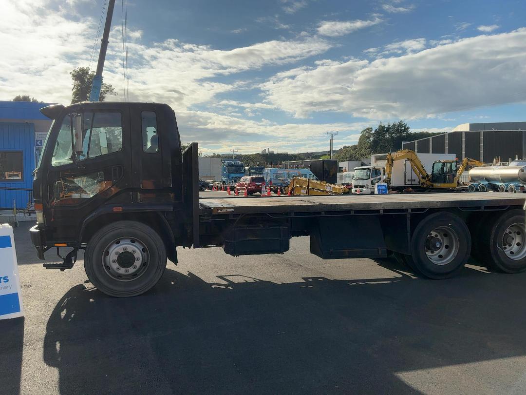 Photo '8' of Mitsubishi FIGHTER FM196J Flat Deck