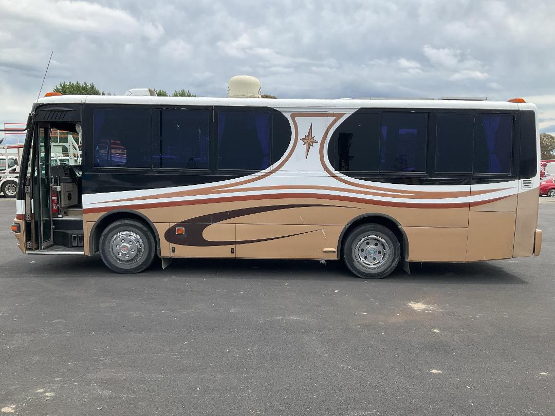 Photo '6' of Mitsubishi Fuso Bus