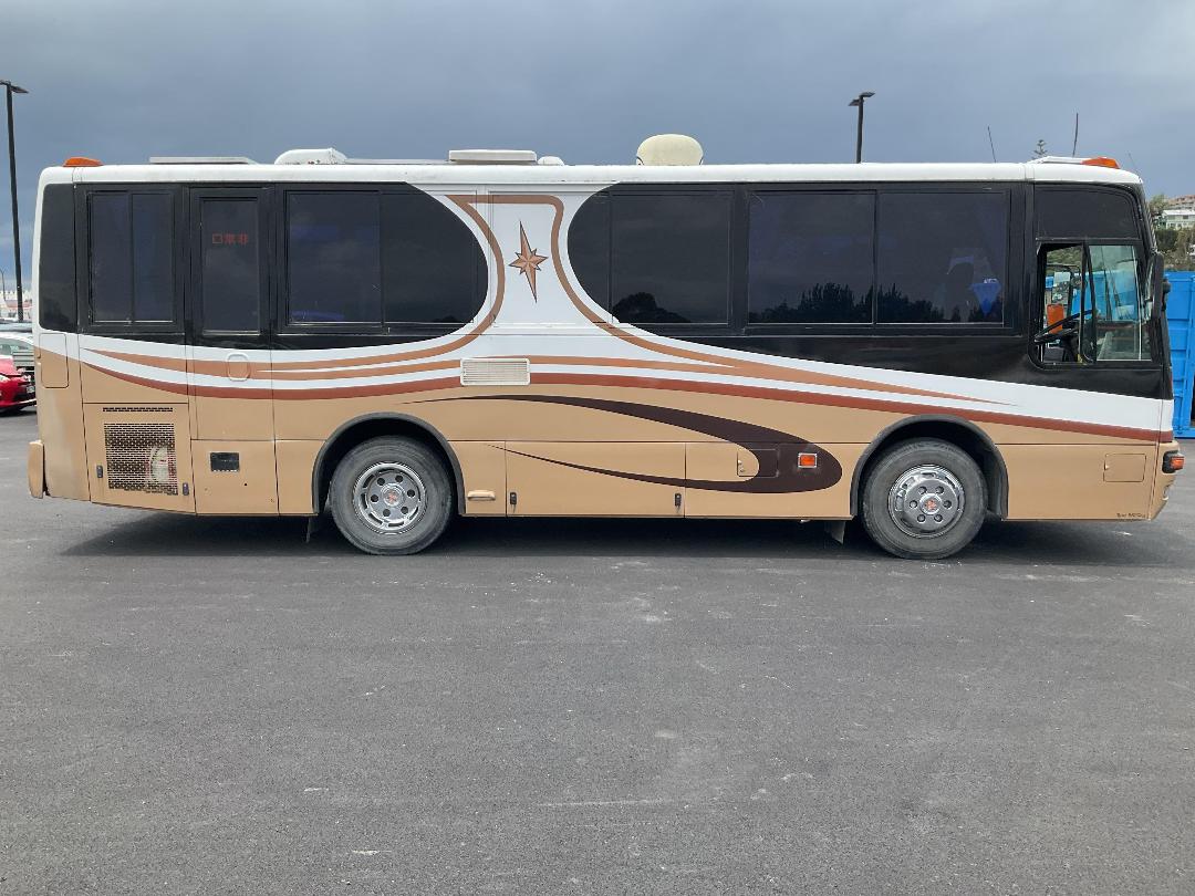 Photo '2' of Mitsubishi Fuso Bus