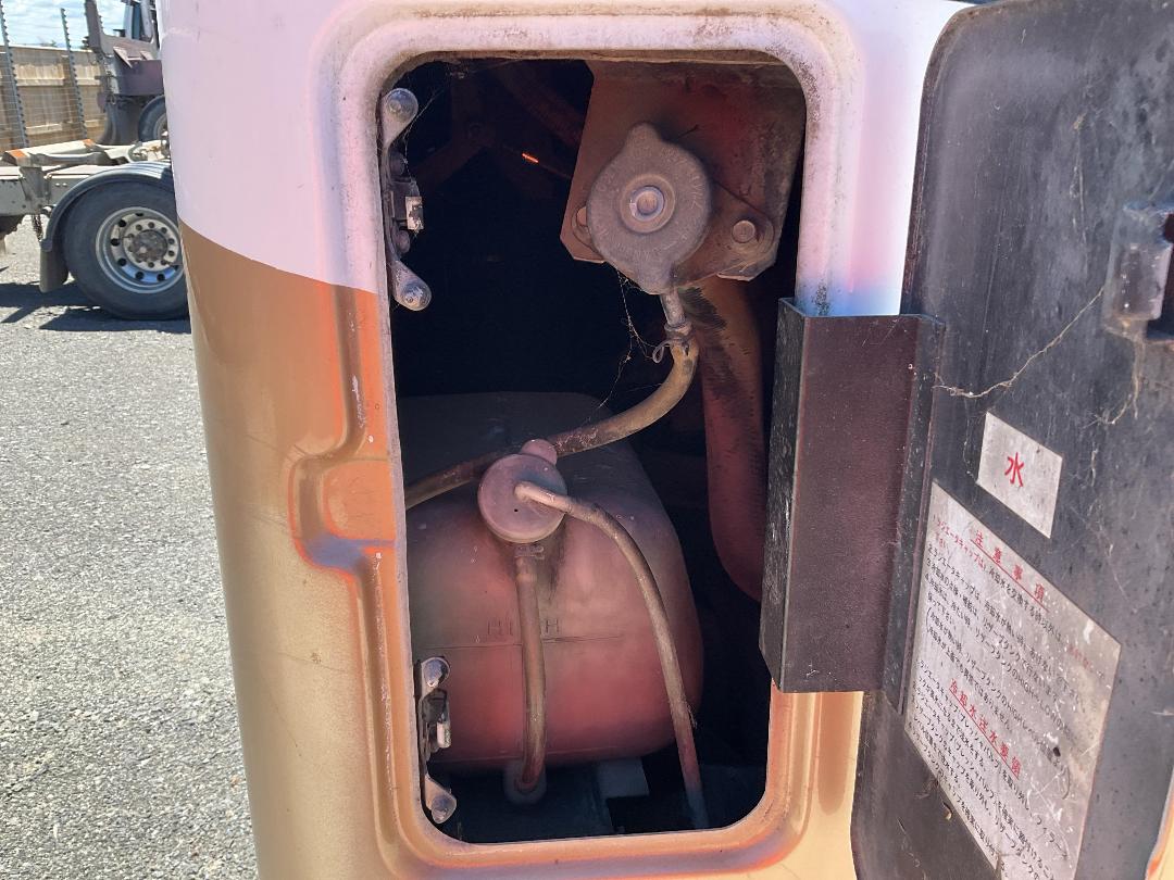 Photo '33' of Mitsubishi Fuso Bus