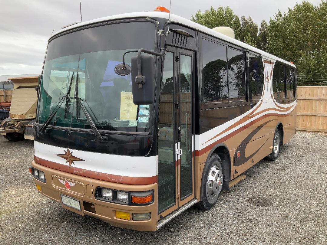 Photo '7' of Mitsubishi Fuso Bus