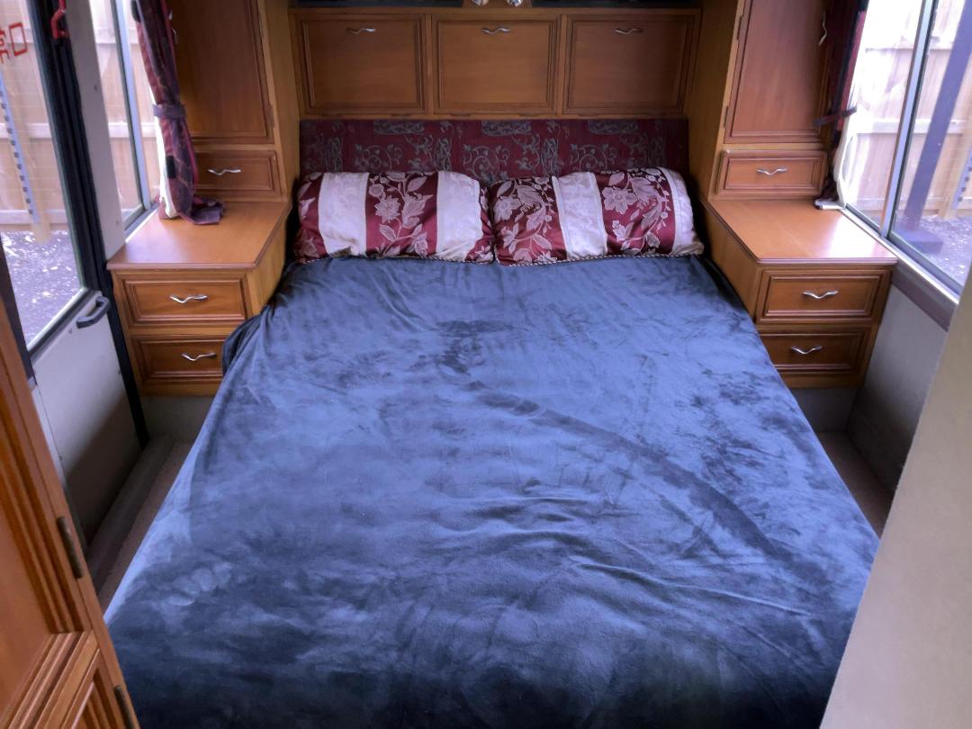 Photo '16' of Mitsubishi Fuso Bus