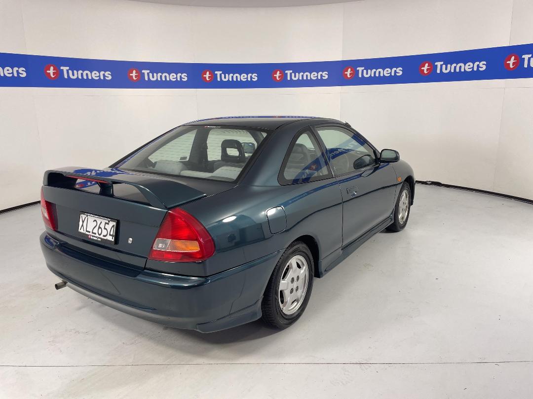 Photo '7' of Mitsubishi Lancer