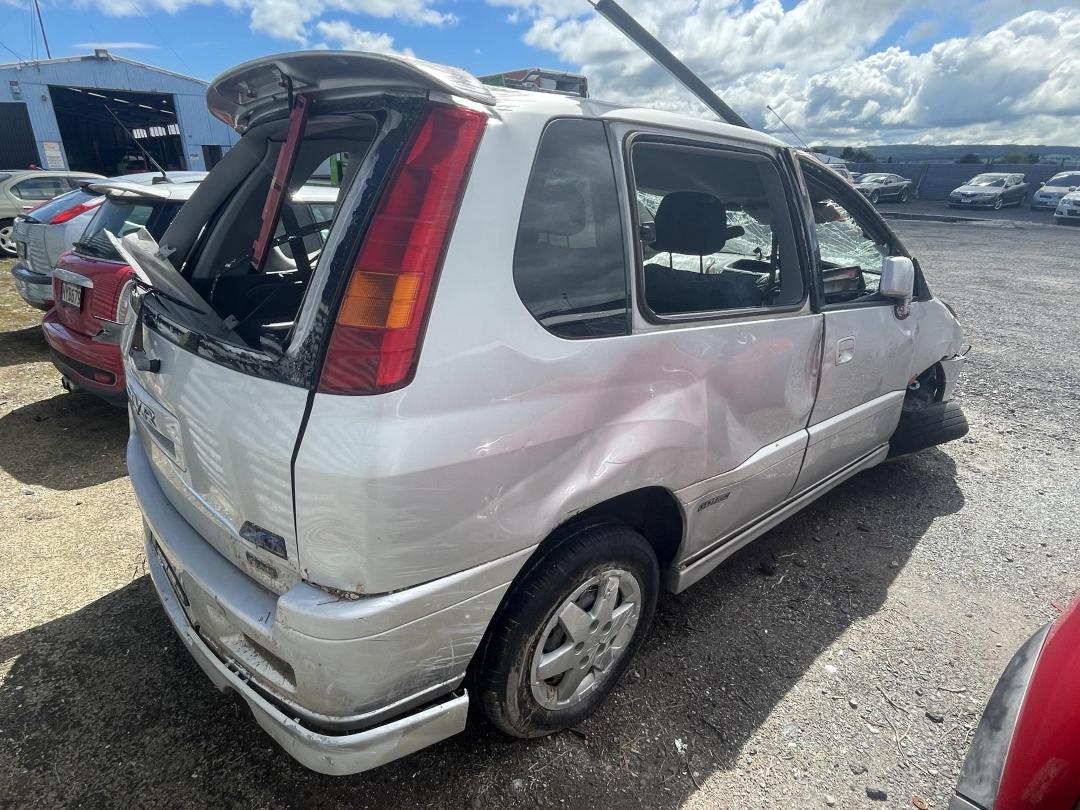 Photo '4' of Mitsubishi RVR Photo '4' of Mitsubishi RVR