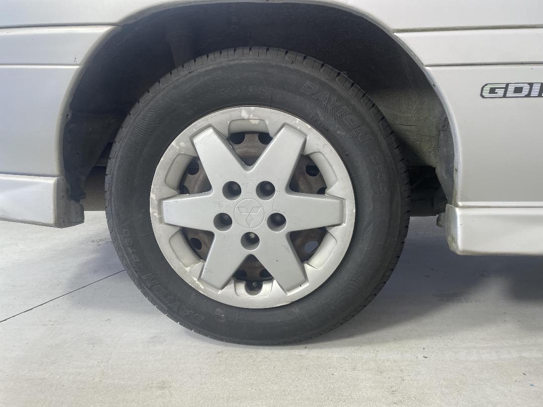 Photo '10' of Mitsubishi RVR X2