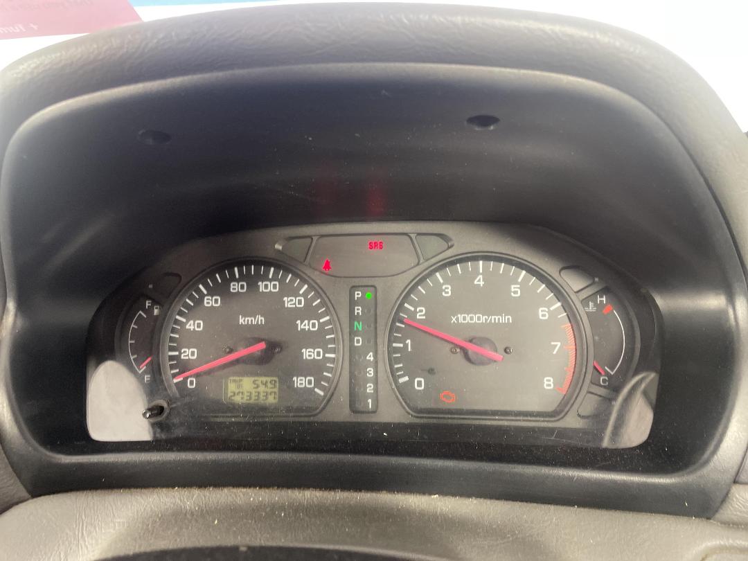 Photo '18' of Mitsubishi RVR X2