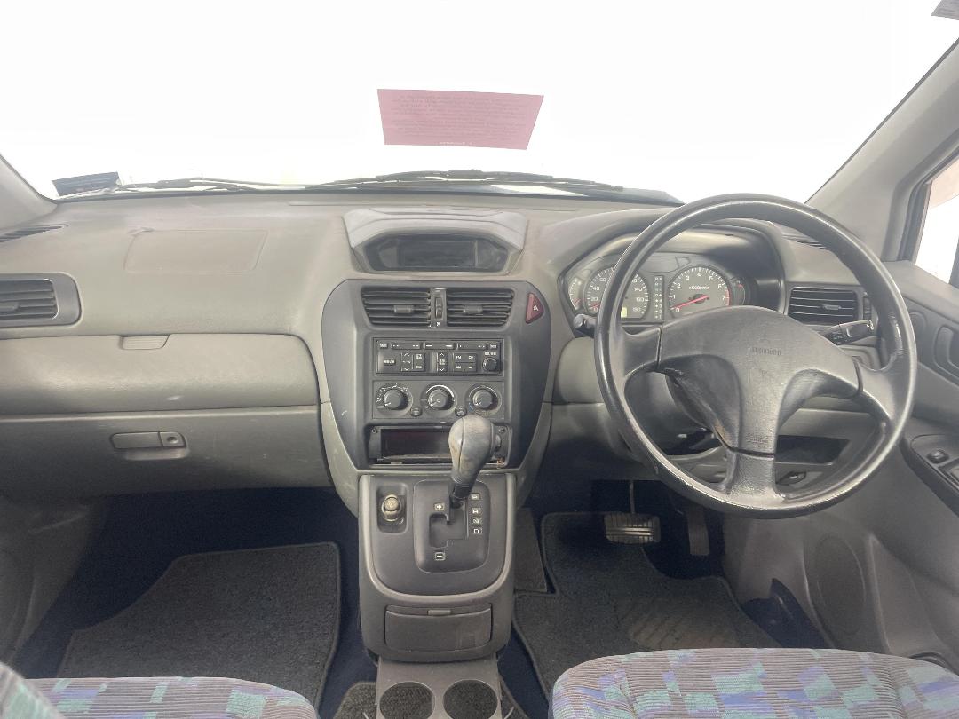 Photo '15' of Mitsubishi RVR X2