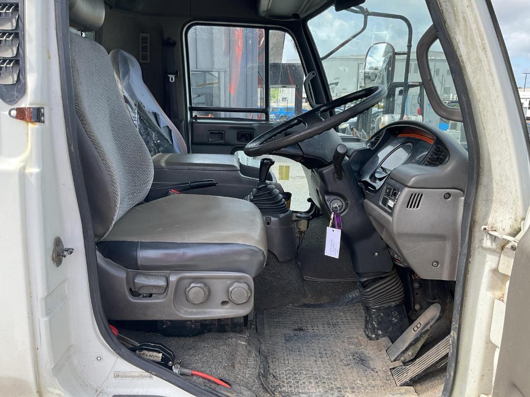 Photo '13' of Nissan Condor MK210F Cherry Picker/EWP