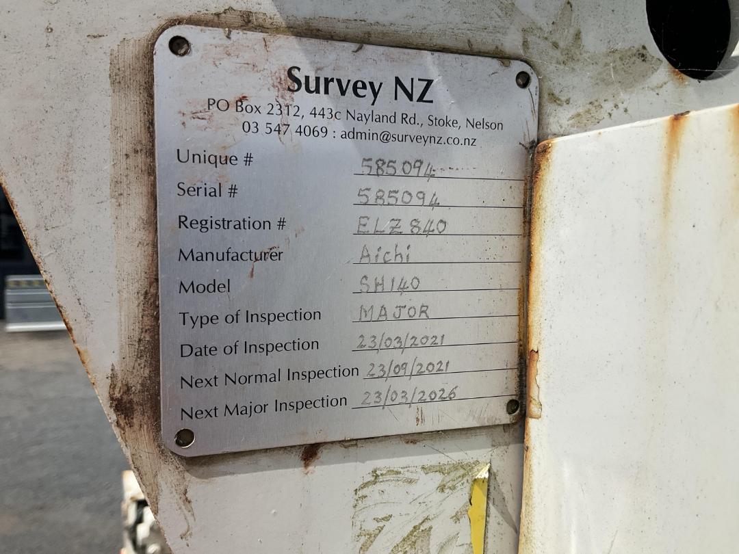 Photo '44' of Nissan Condor MK210F Cherry Picker/EWP