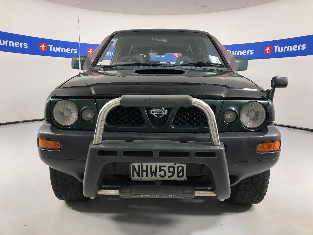 Photo '2' of Nissan Mistral