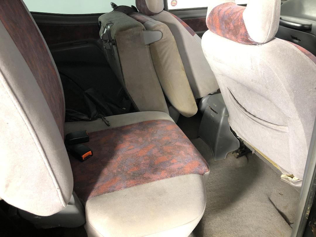 Photo '20' of Nissan Mistral