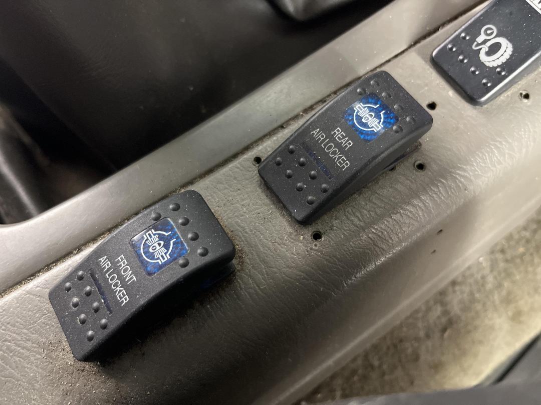 Photo '25' of Nissan Patrol