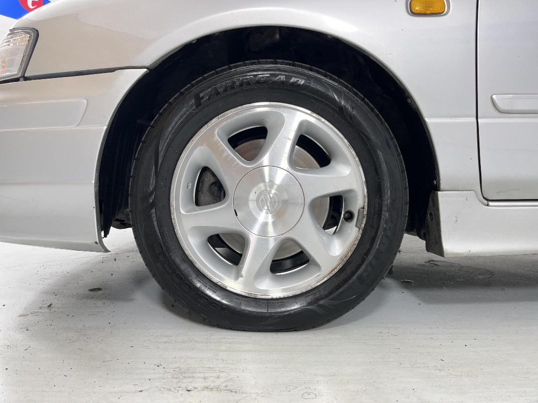 Photo '10' of Nissan Primera