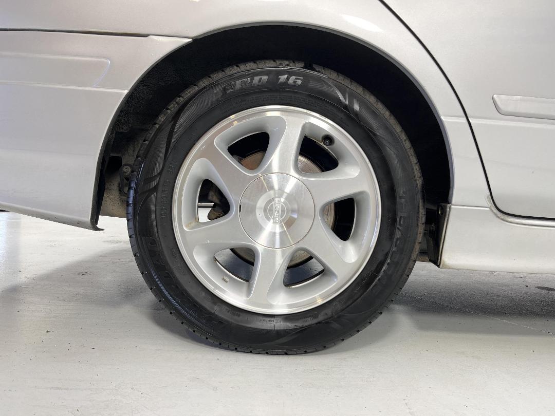 Photo '12' of Nissan Primera